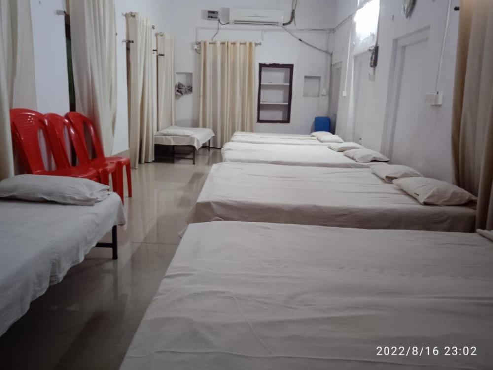 Shri Swami Sheetal Das Aashram Dharmshala Varanasi Exterior foto